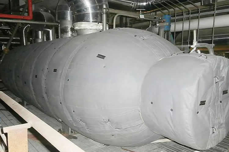 再沸器保溫,再沸器<a href=http://www.cqqvr.cn/e/tags/?tagname=%E4%BF%9D%E6%B8%A9%E5%A5%97 target=_blank class=infotextkey>保溫套</a>,<a href=http://www.cqqvr.cn/e/tags/?tagname=%E6%8D%A2%E7%83%AD%E5%99%A8%E4%BF%9D%E6%B8%A9 target=_blank class=infotextkey>換熱器保溫</a>